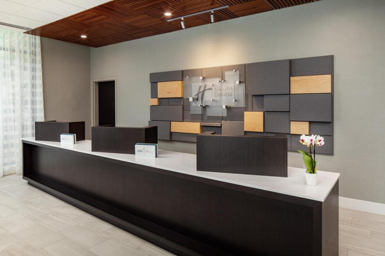 Holiday Inn Express Washington Dc Downtown By Ihg Bagian luar foto