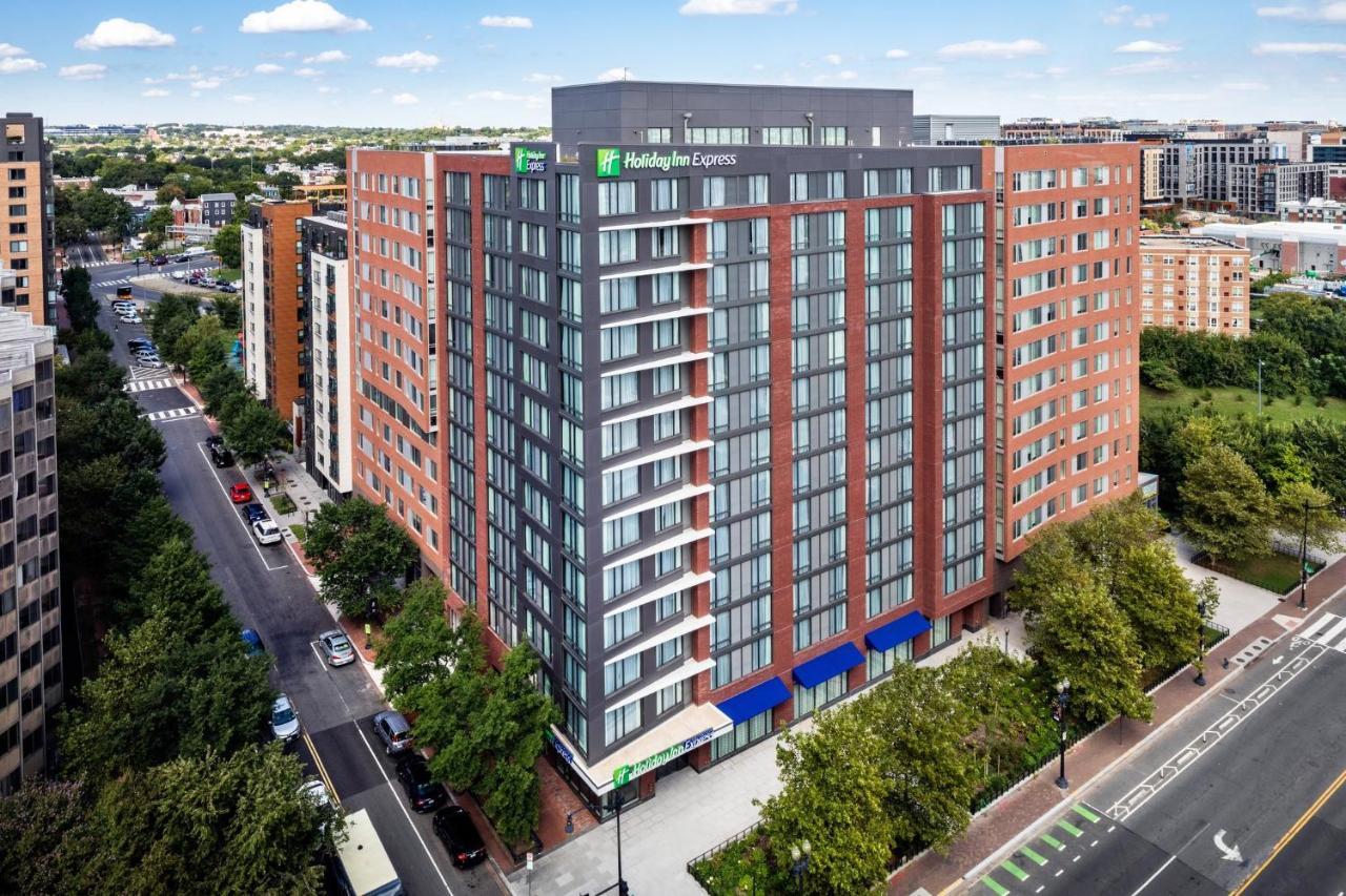 Holiday Inn Express Washington Dc Downtown By Ihg Bagian luar foto