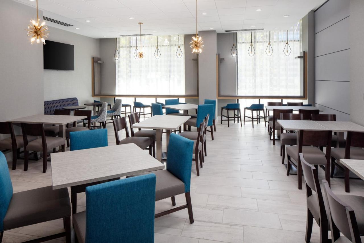 Holiday Inn Express Washington Dc Downtown By Ihg Bagian luar foto